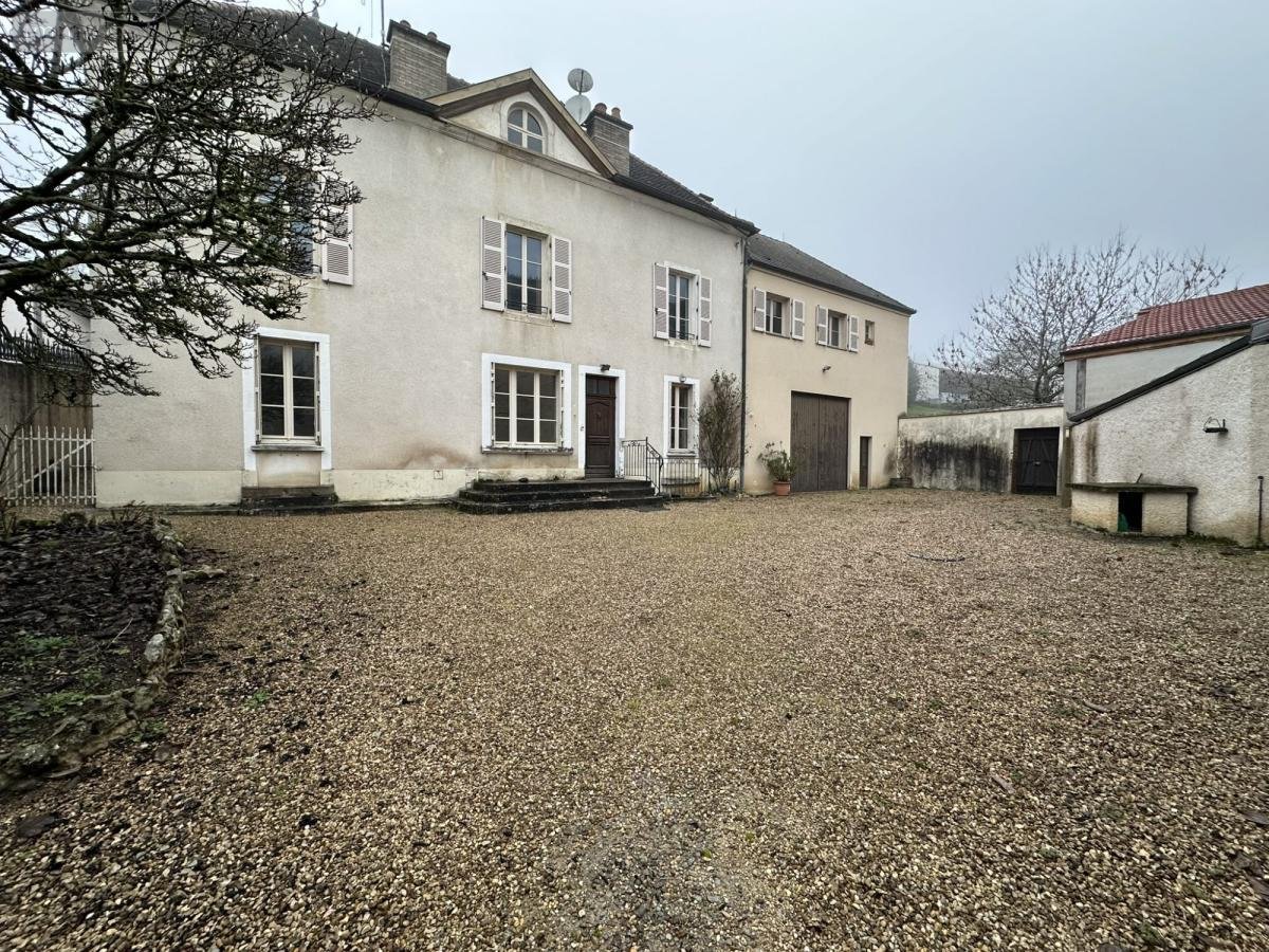 Maison a vendre Saint-Romain 21190 Côte-d'Or 225 m2 6 pièces 420000 euros