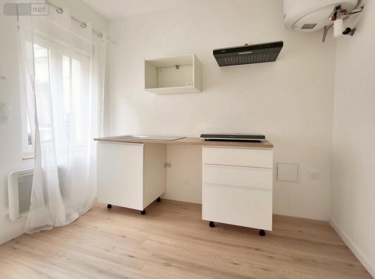 Location appartement Le Havre 76600 Seine-Maritime 18 m2  390 euros