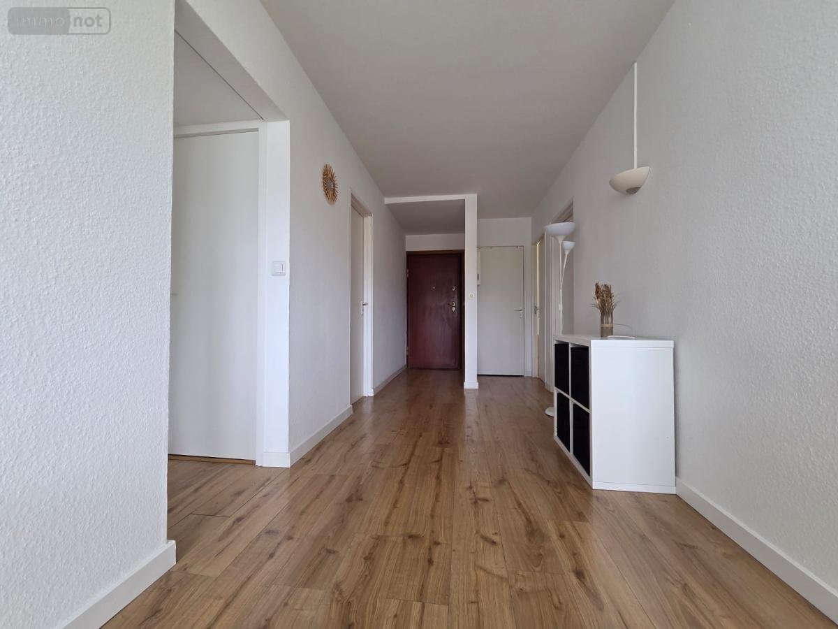 Appartement a vendre Ferney-Voltaire 01210 Ain 68 m2 3 pièces 315000 euros