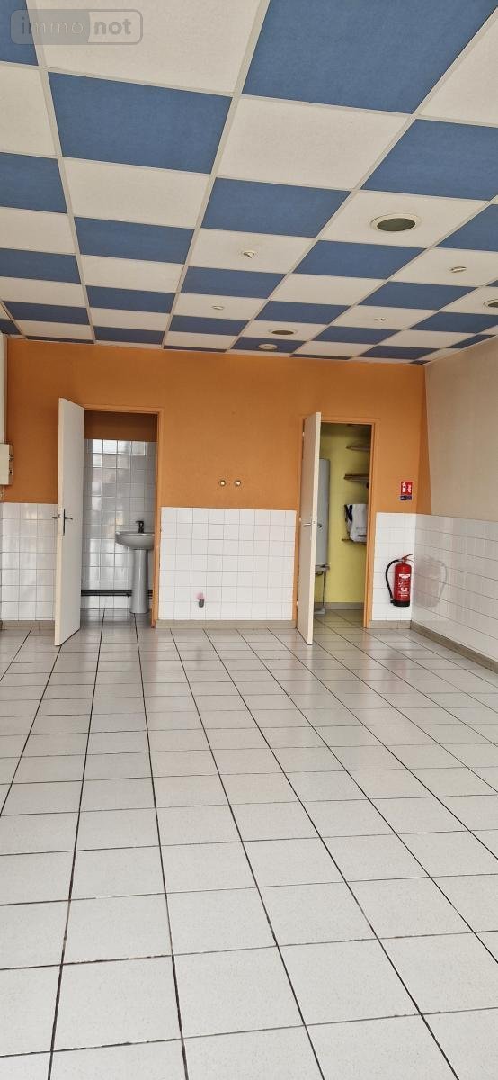 Location fonds et murs commerciaux Libercourt 62820 Pas-de-Calais 35 m2  590 euros