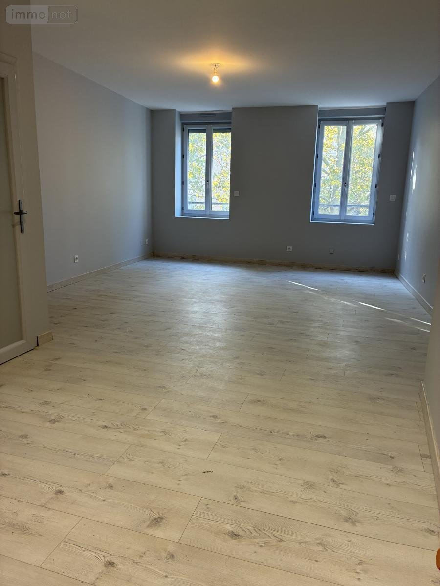Appartement a vendre Saint-Affrique 12400 Aveyron 50 m2 2 pièces 79000 euros
