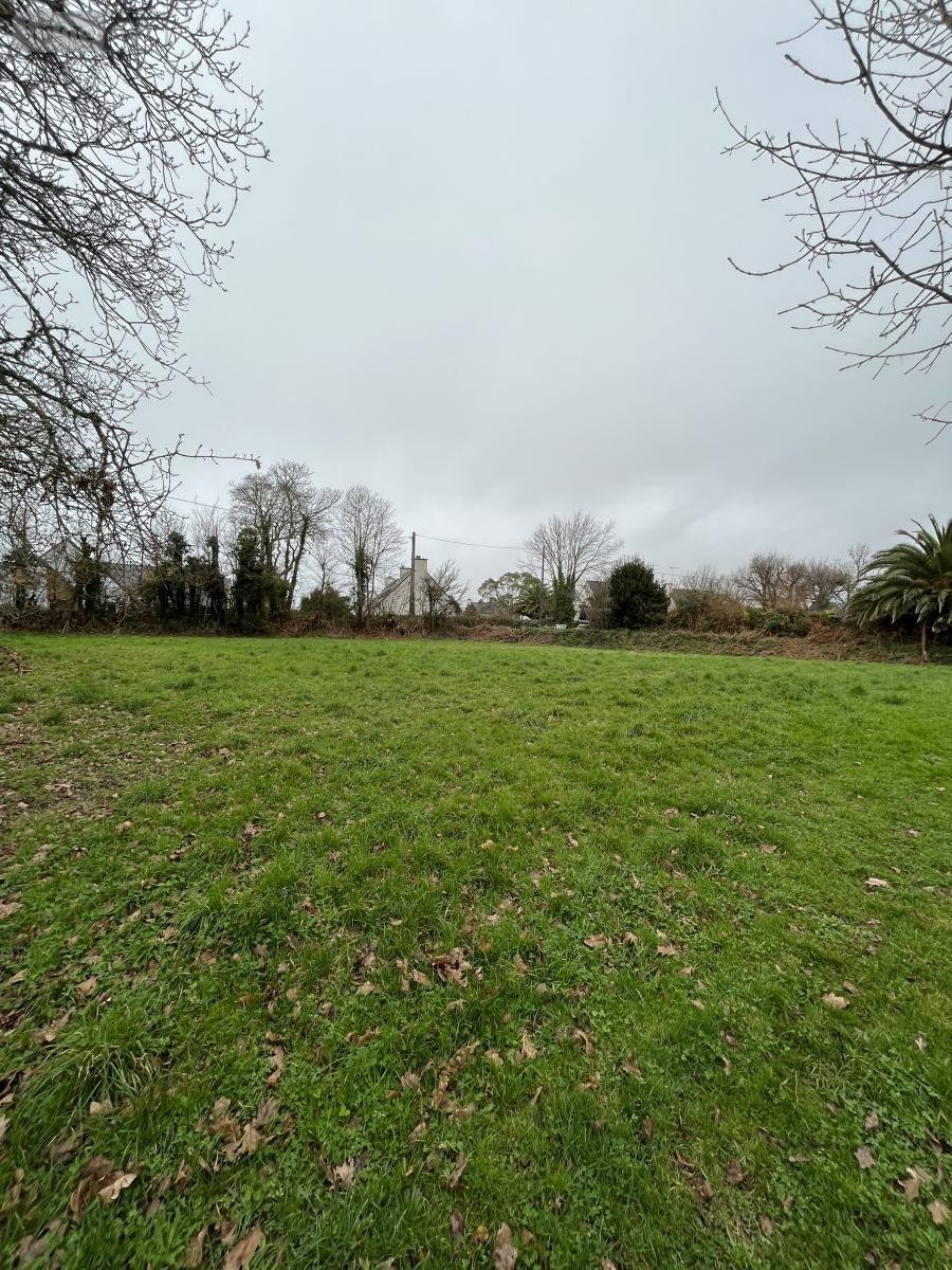 Terrain a batir a vendre Fouesnant 29170 Finistère 709 m2  177650 euros