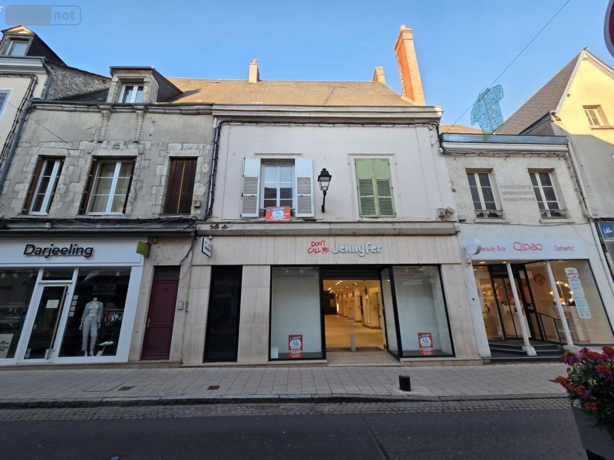 Fonds et murs commerciaux a vendre Montargis 45200 Loiret 336 m2  329600 euros