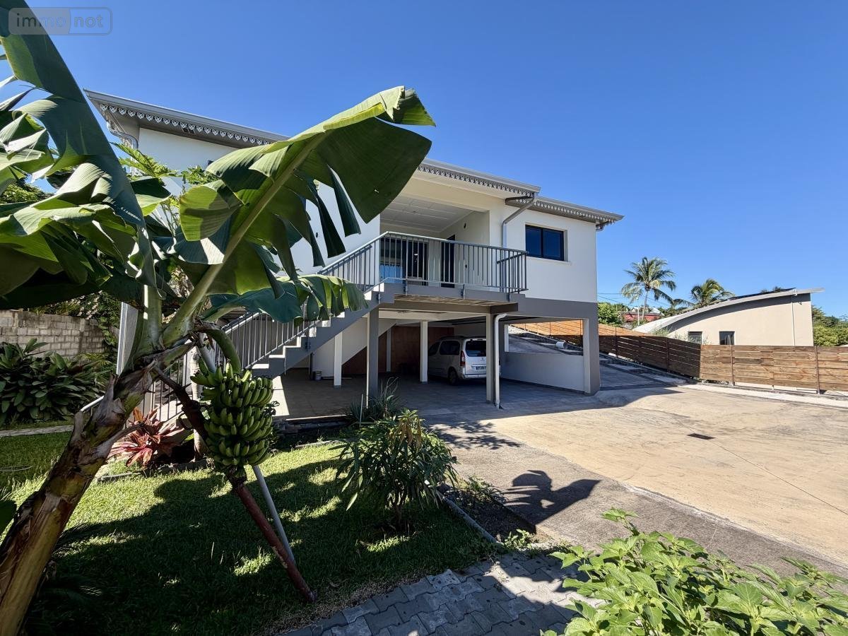 Maison a vendre Saint-Paul 97460 Réunion 117 m2 5 pièces 579975 euros