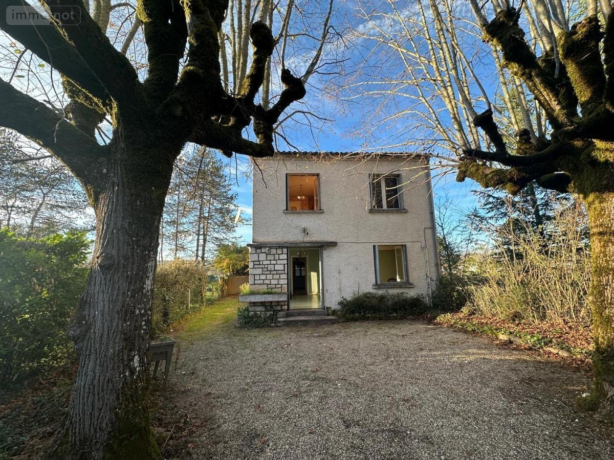 Maison a vendre Mercuès 46090 Lot 96 m2  95000 euros