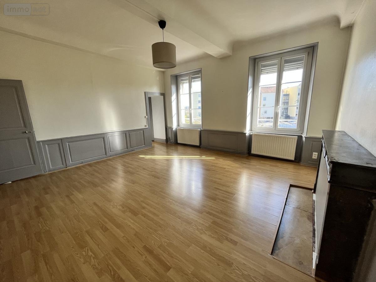 Appartement a vendre Vesoul 70000 Haute-Saône 100 m2 5 pièces 88000 euros