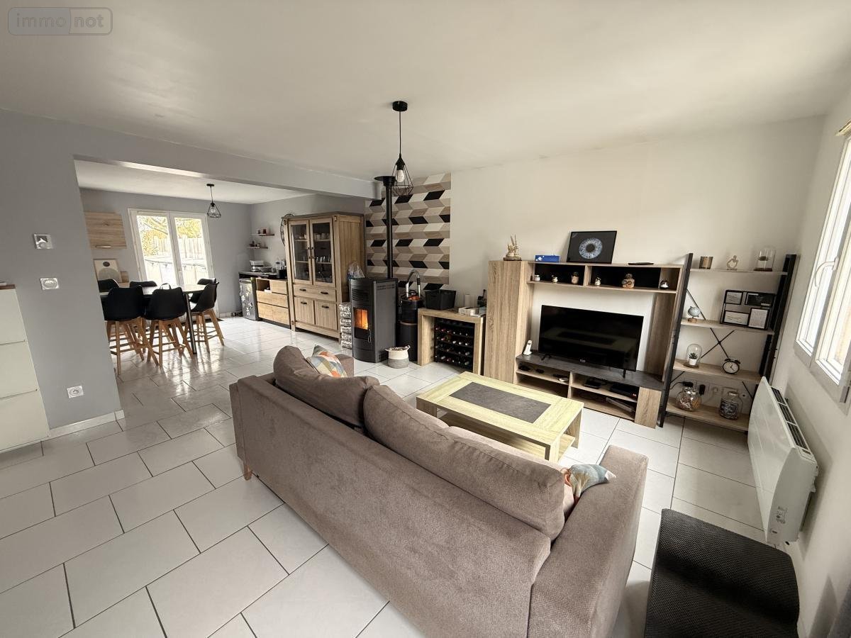 Maison a vendre Lamotte-Warfusée 80800 Somme 99 m2 5 pièces 218400 euros