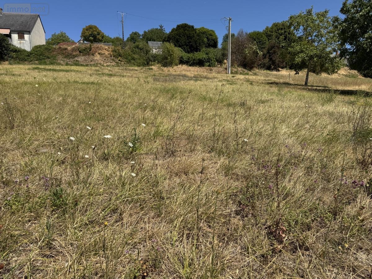 Terrain a batir a vendre La Roche-Clermault 37500 Indre-et-Loire 928 m2  31700 euros