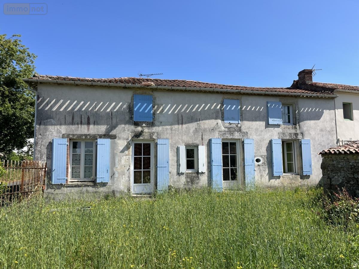 Maison a vendre Saint Jean d'Hermine 85210 Vendée 82 m2 3 pièces 125700 euros
