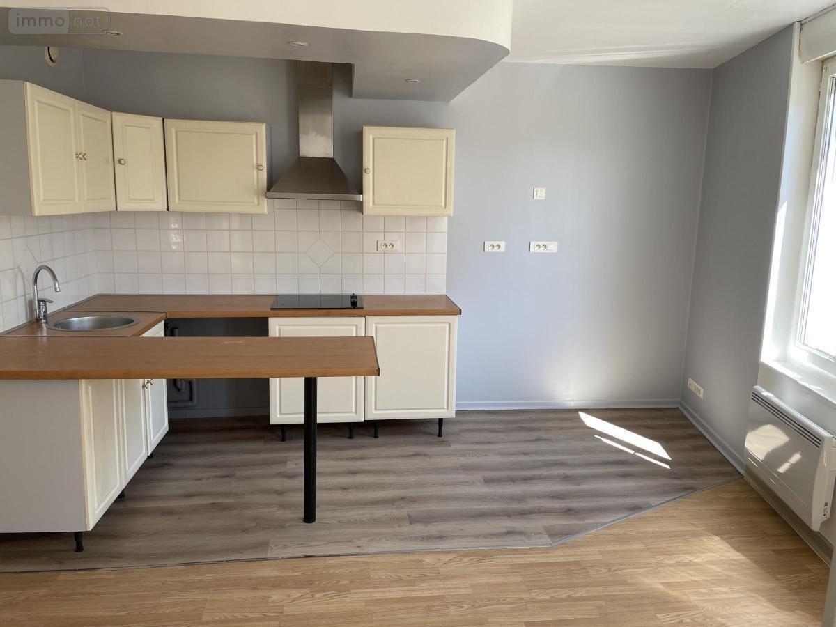 Location appartement Cambrai 59400 Nord 54 m2 3 pièces 490 euros