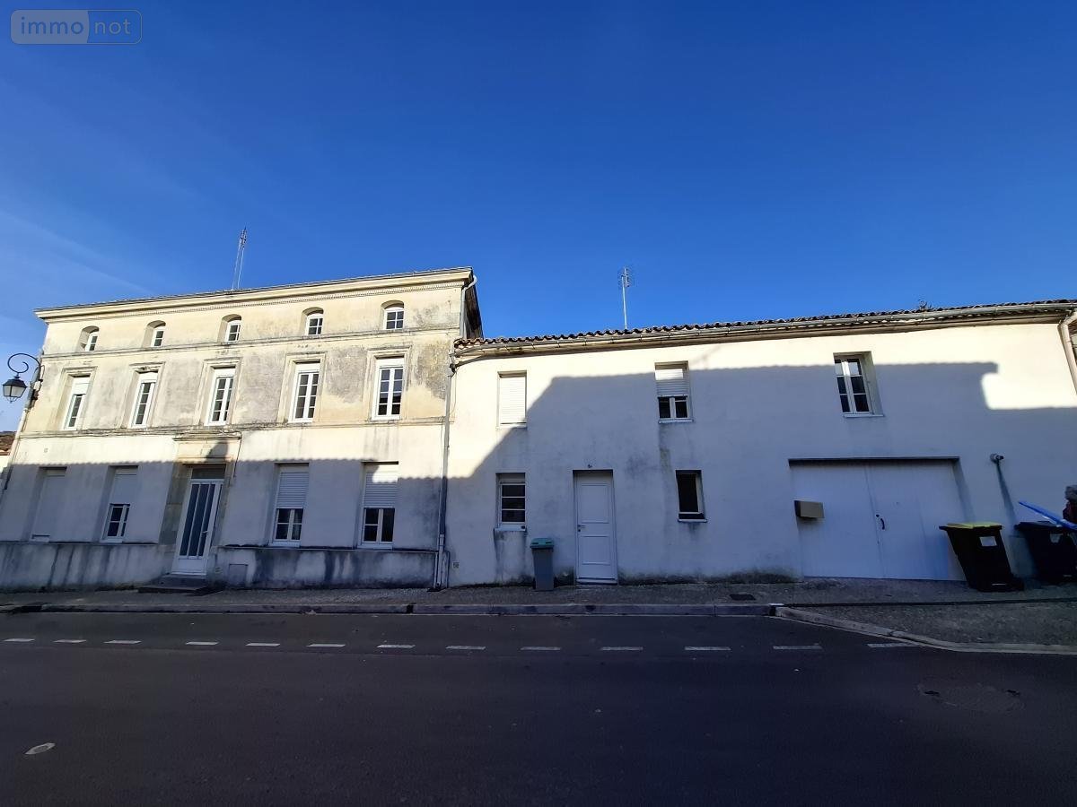 Maison a vendre Pons 17800 Charente-Maritime 142 m2 7 pièces 135347 euros