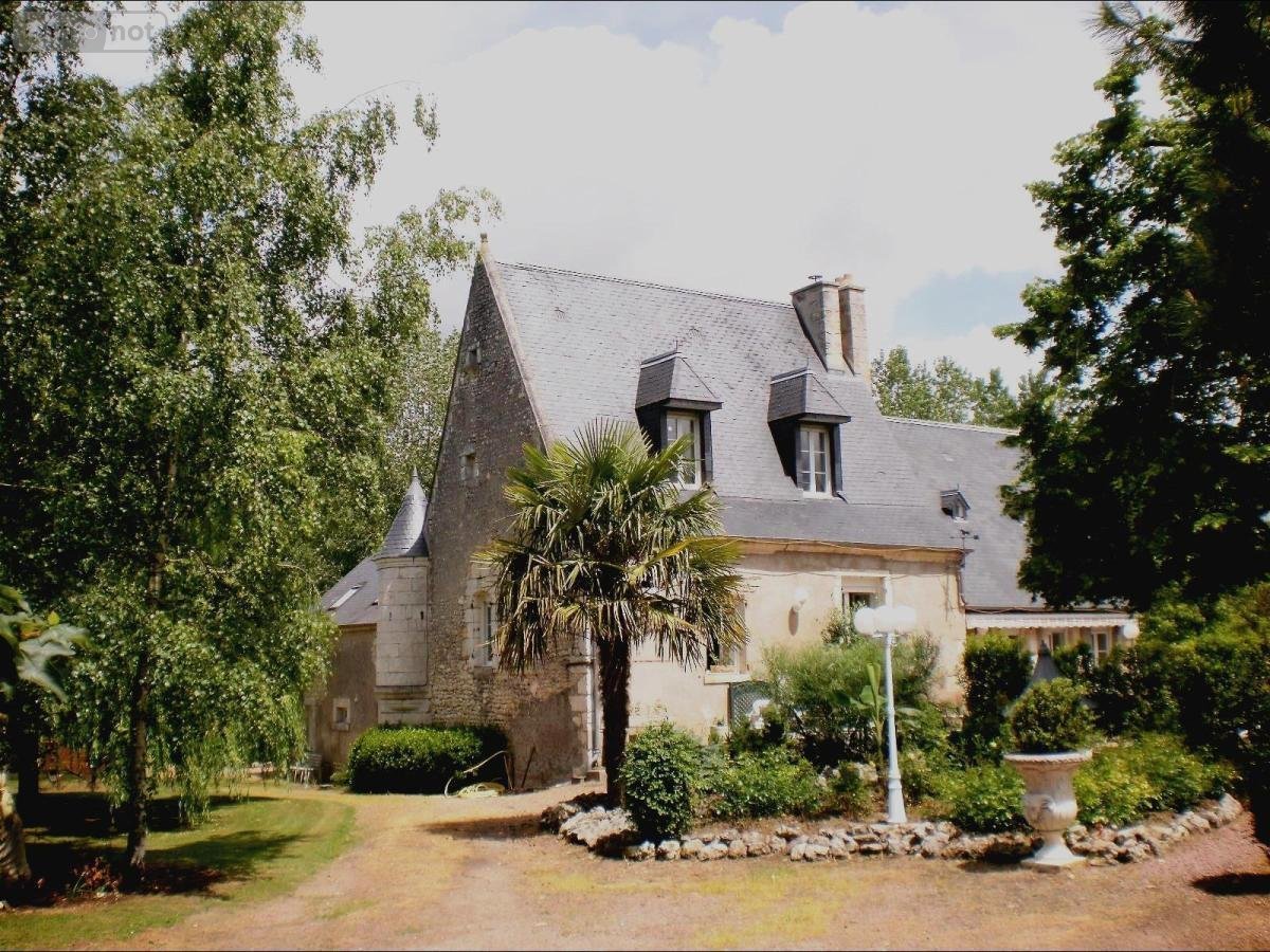 Maison a vendre Saint-Germain-du-Puy 18390 Cher 183 m2 5 pièces 386250 euros