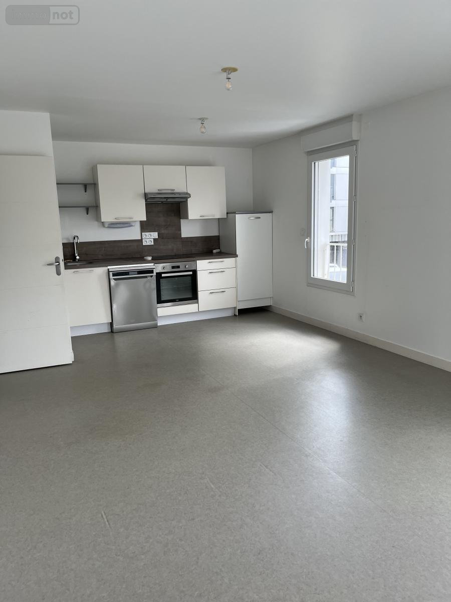 Appartement a vendre Thouaré-sur-Loire 44470 Loire-Atlantique 63 m2 3 pièces 226800 euros