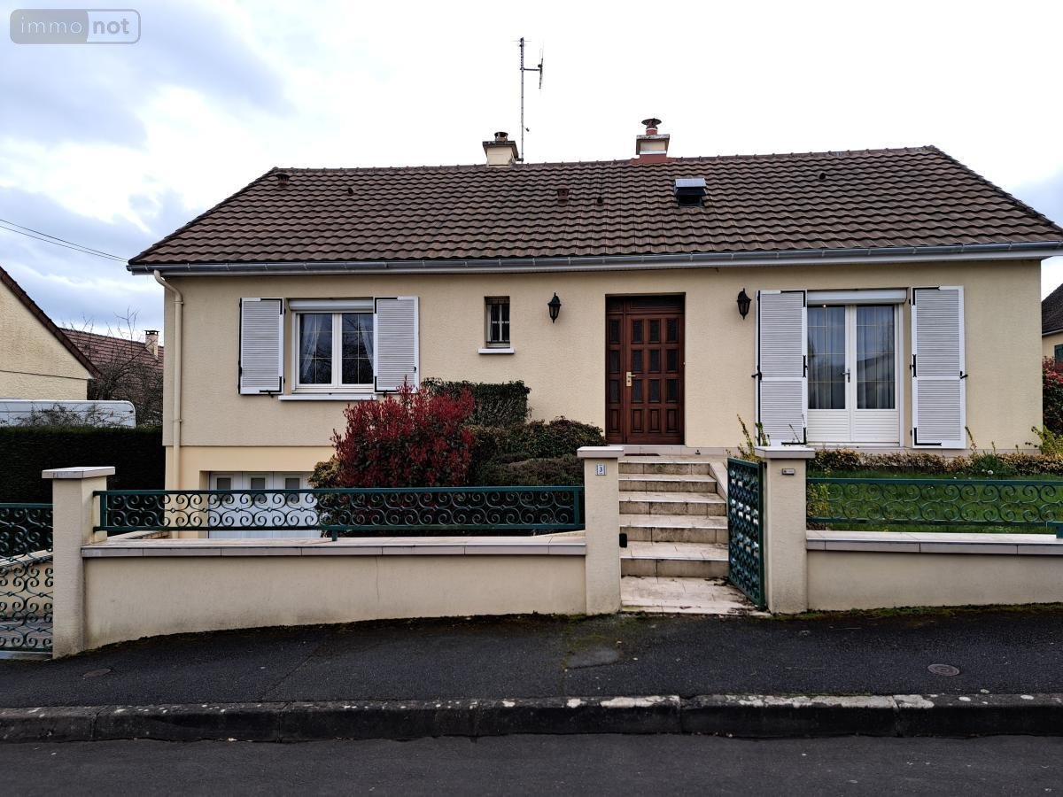 Maison a vendre La Chapelle-Saint-Aubin 72650 Sarthe 90 m2 4 pièces 215250 euros