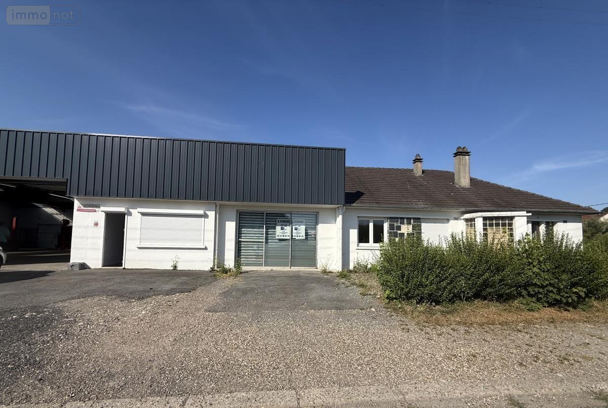 Garage et parking a vendre Doullens 80600 Somme 770 m2  239200 euros