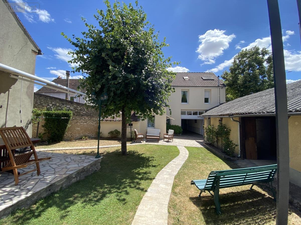 Maison a vendre Montargis 45200 Loiret 168 m2 9 pièces 334700 euros