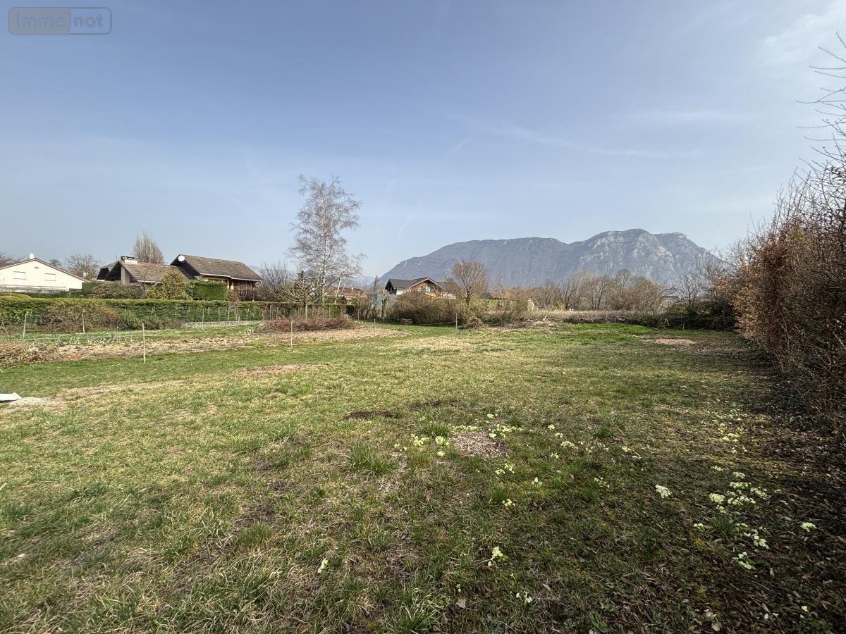 Terrain a batir a vendre Porte-de-Savoie 73800 Savoie 581 m2  235000 euros