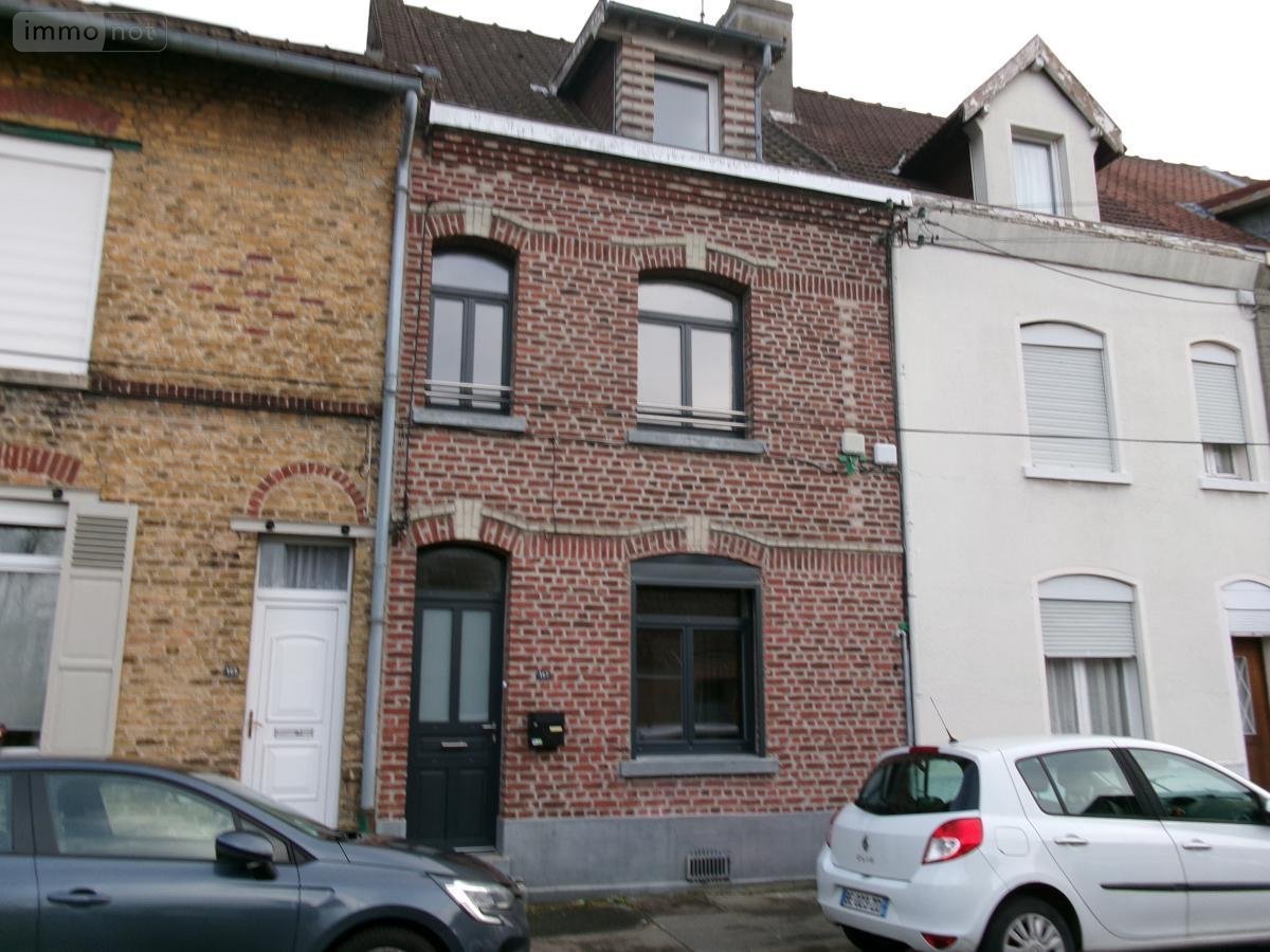 Location maison Béthune 62400 Pas-de-Calais 83 m2 3 pièces 650 euros