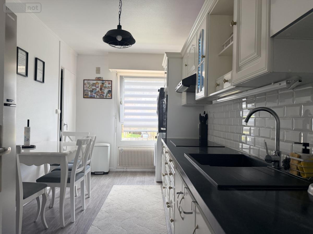 Appartement a vendre Arbent 01100 Ain 82 m2 3 pièces 120000 euros