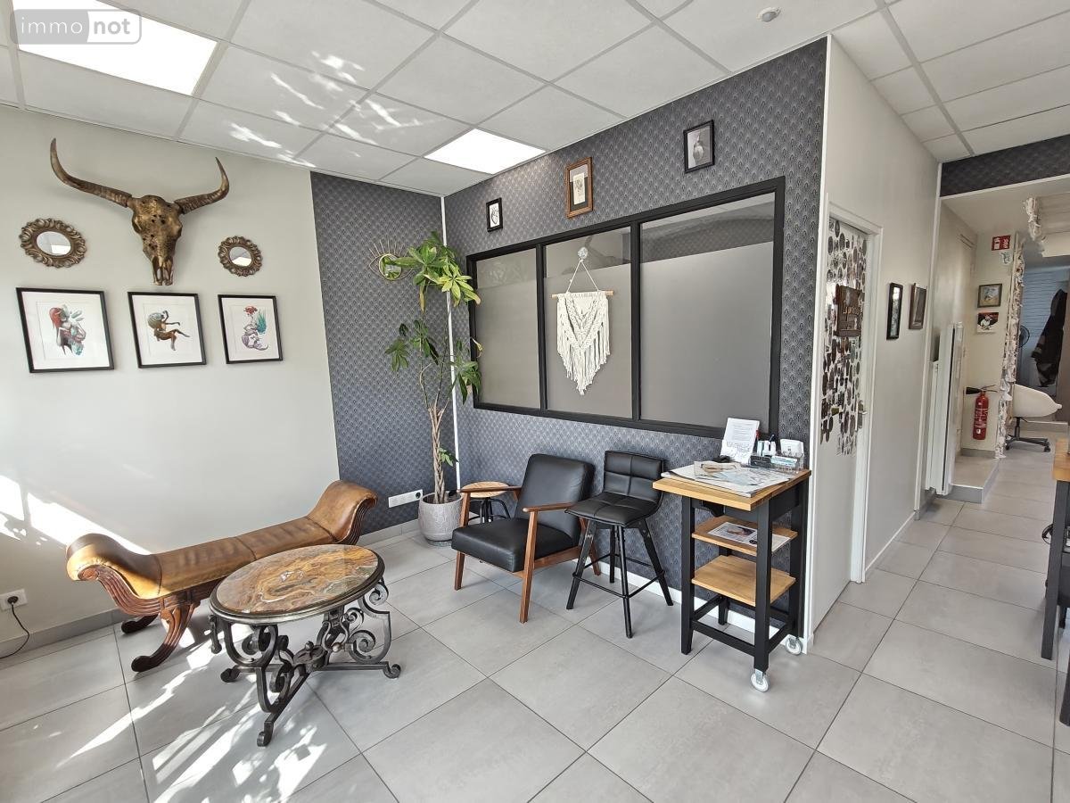 Fonds et murs commerciaux a vendre Reims 51100 Marne 50 m2  177800 euros