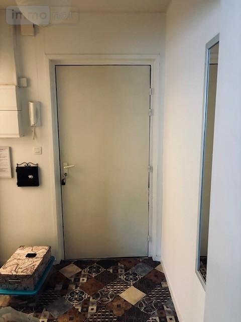 Location appartement Angers 49000 Maine-et-Loire 34 m2 1 pièce 755 euros
