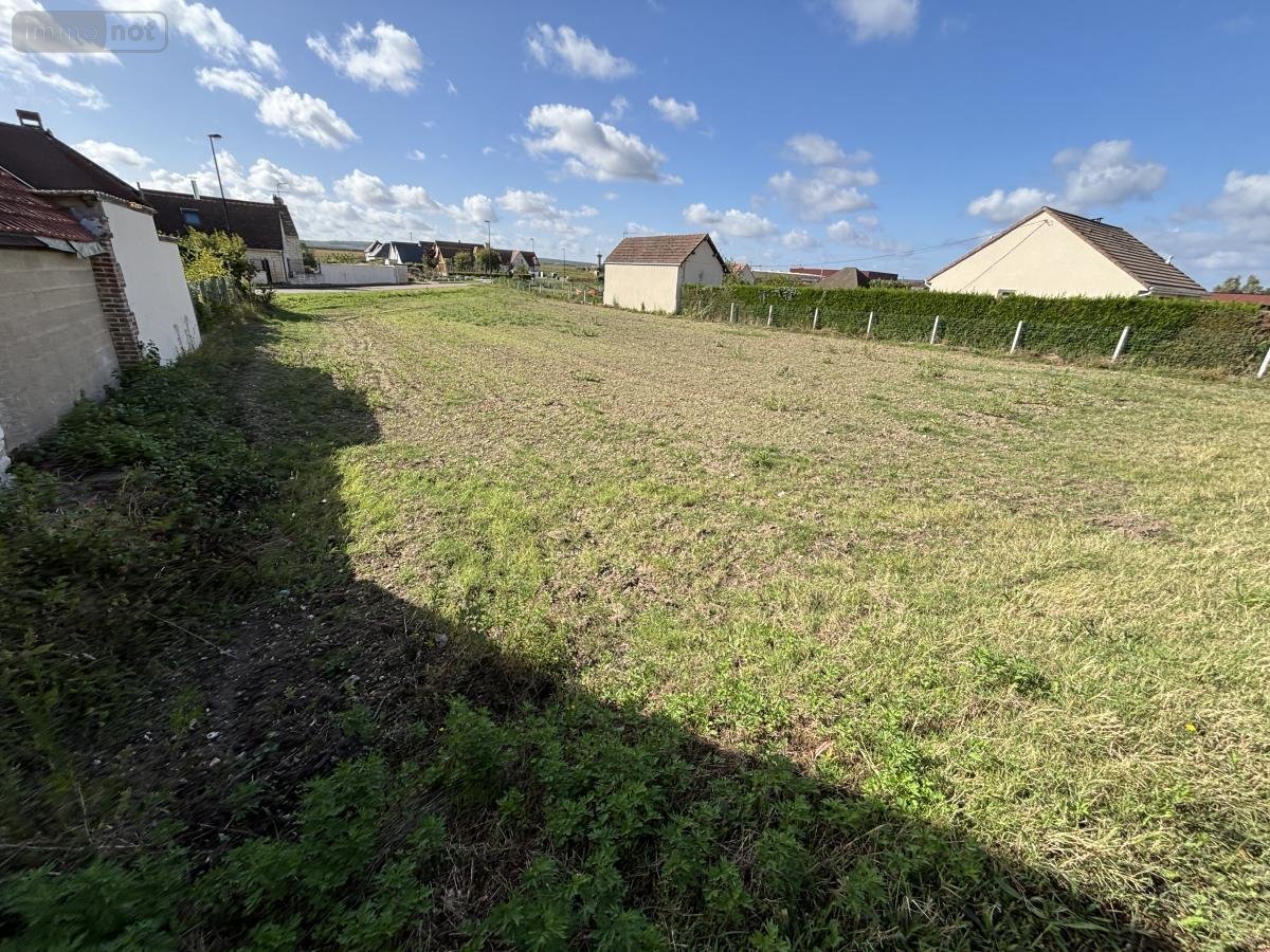 Terrain a batir a vendre Criquebeuf-sur-Seine 27340 Eure 732 m2  86000 euros
