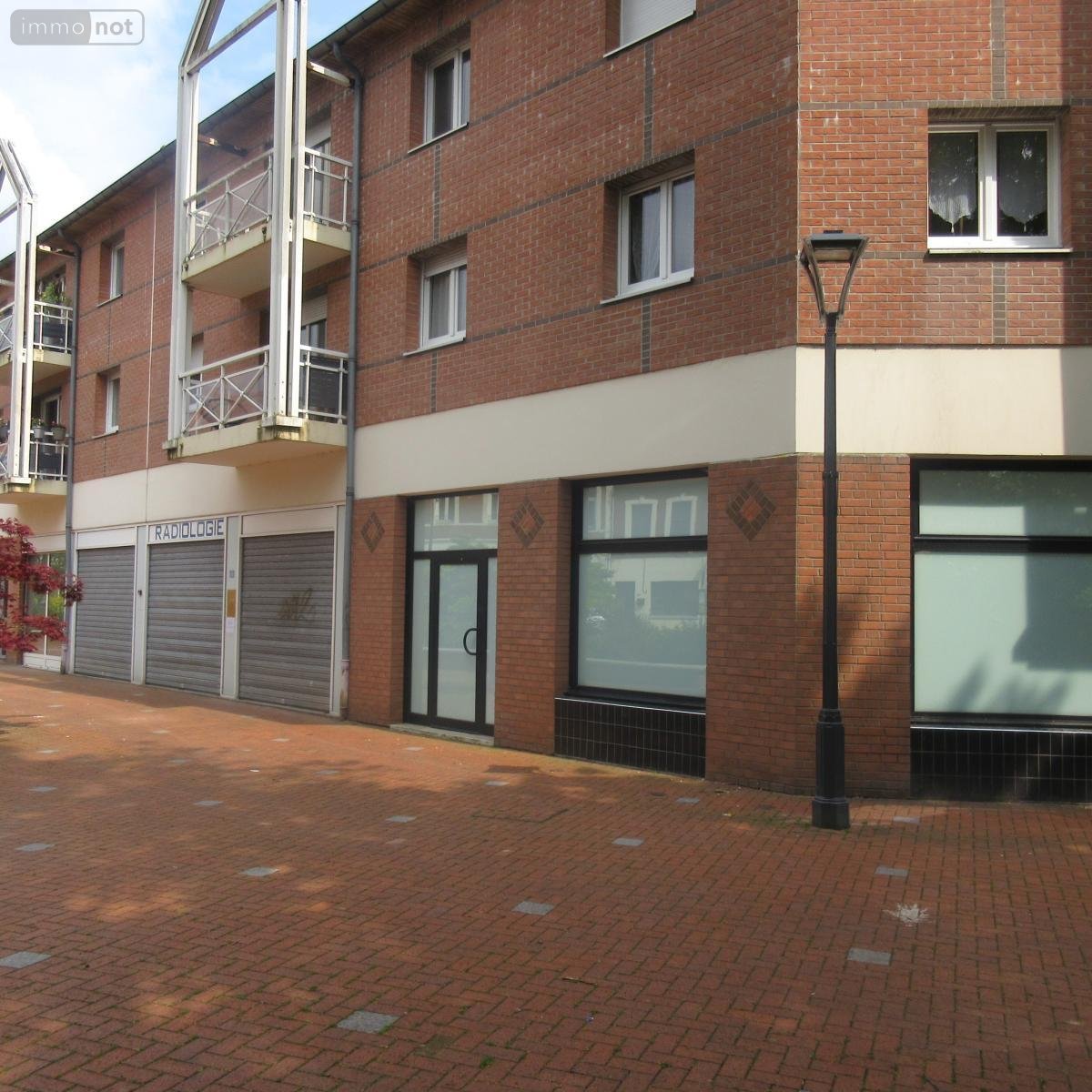 Fonds et murs commerciaux a vendre Hénin-Beaumont 62110 Pas-de-Calais 265 m2  199632 euros
