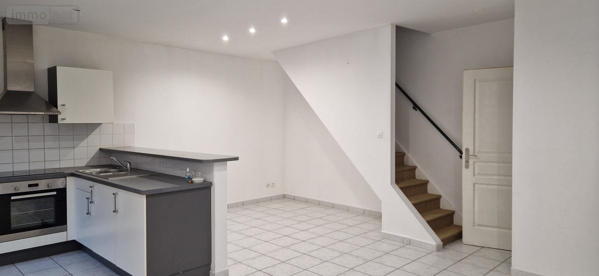 Location maison Carvin 62220 Pas-de-Calais 60 m2 3 pièces 690 euros