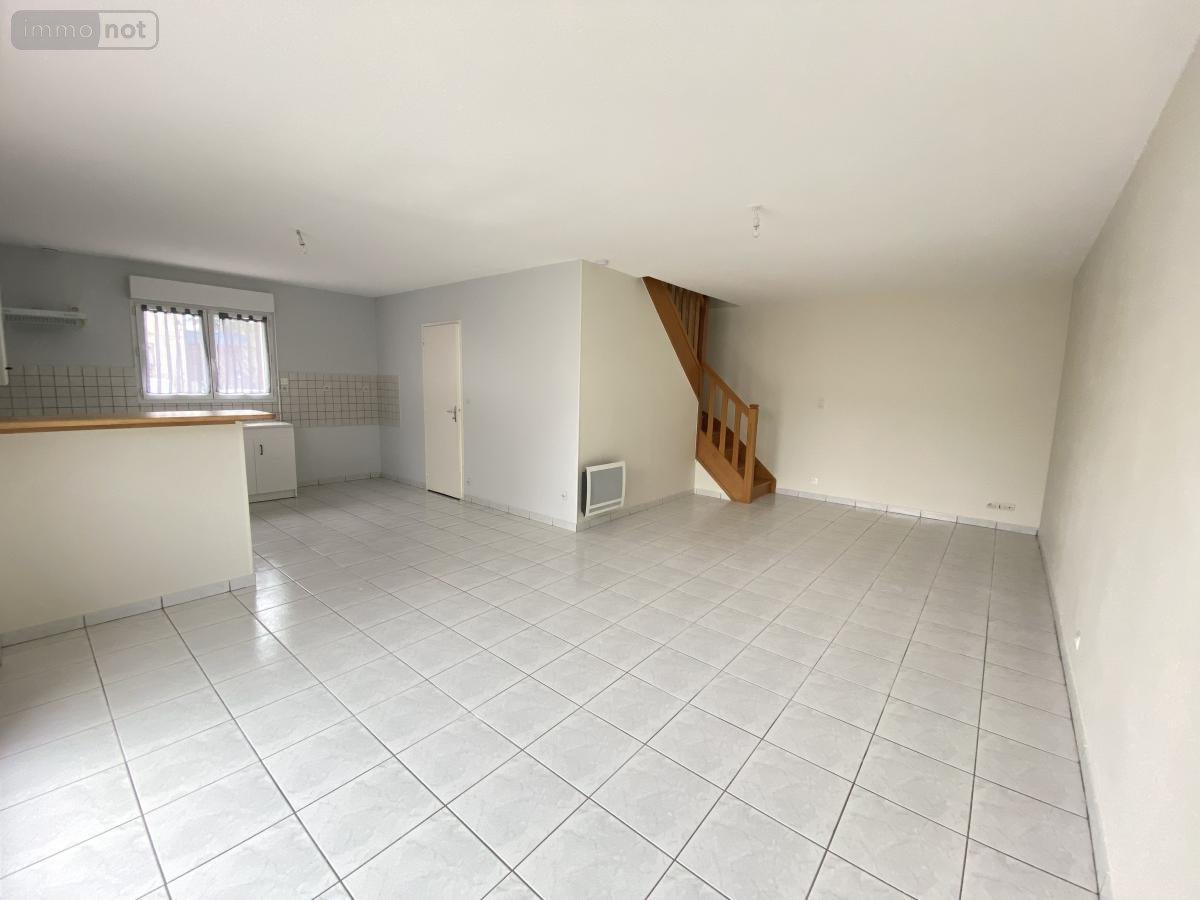 Location maison Briollay 49125 Maine-et-Loire 75 m2 3 pièces 653 euros