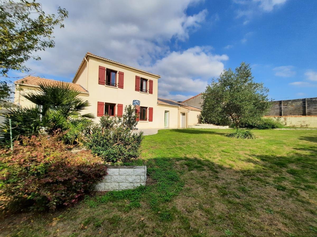 Maison a vendre Froidfond 85300 Vendée 156 m2 7 pièces 293800 euros