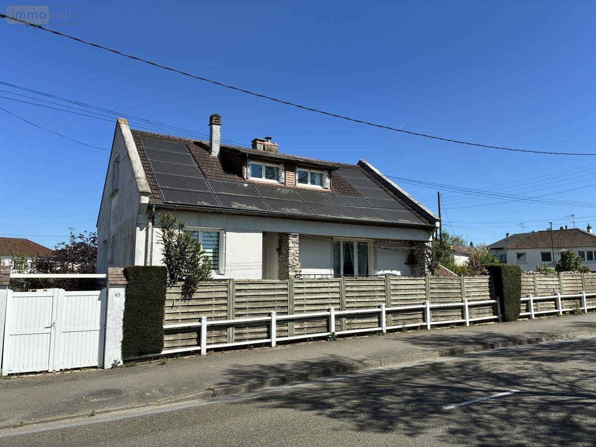 Maison a vendre Laval 53000 Mayenne 106 m2  166400 euros