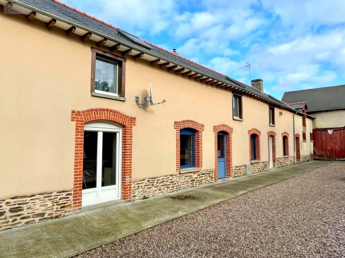 Maison a vendre Montauban-de-Bretagne 35360 Ille-et-Vilaine 250 m2 9 pièces 367750 euros