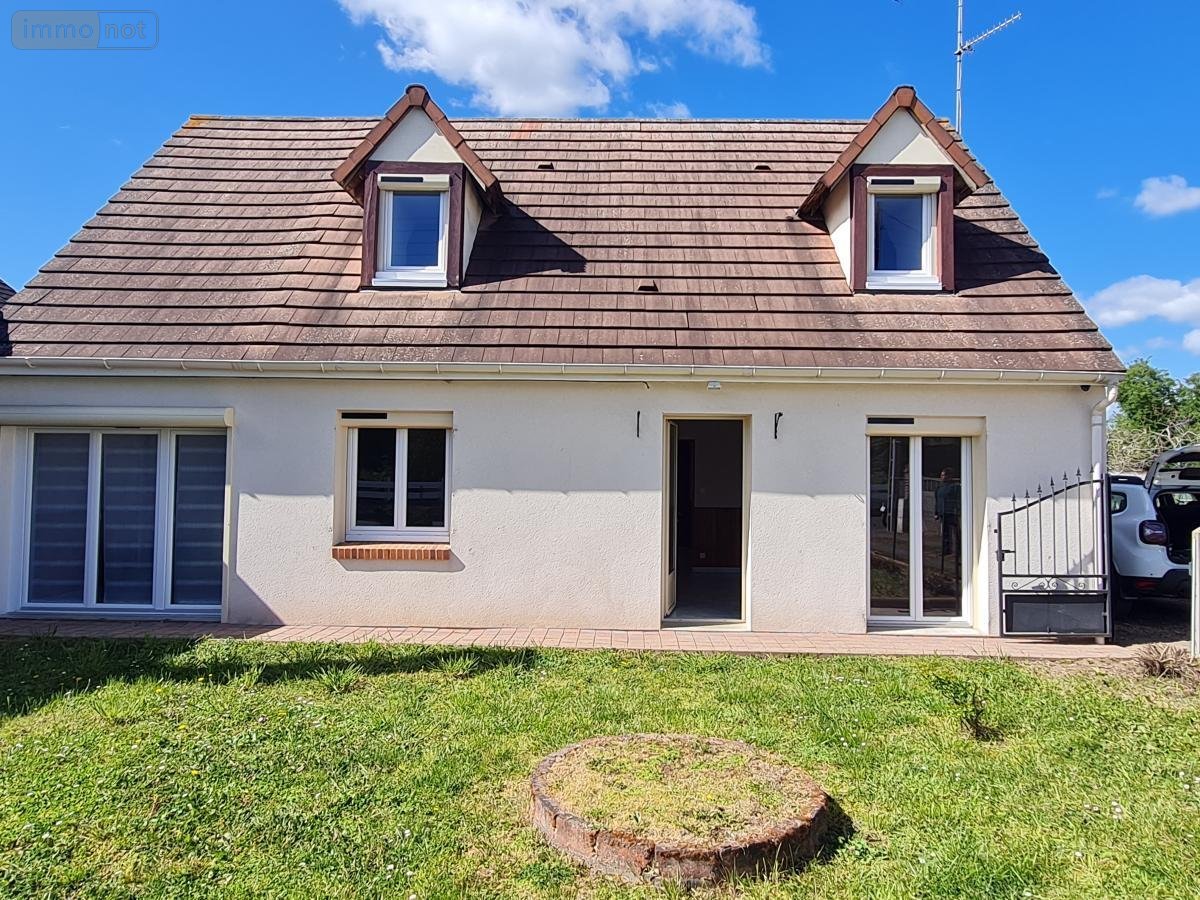 Location maison Montoire-sur-le-Loir 41800 Loir-et-Cher 116 m2 5 pièces 1460 euros