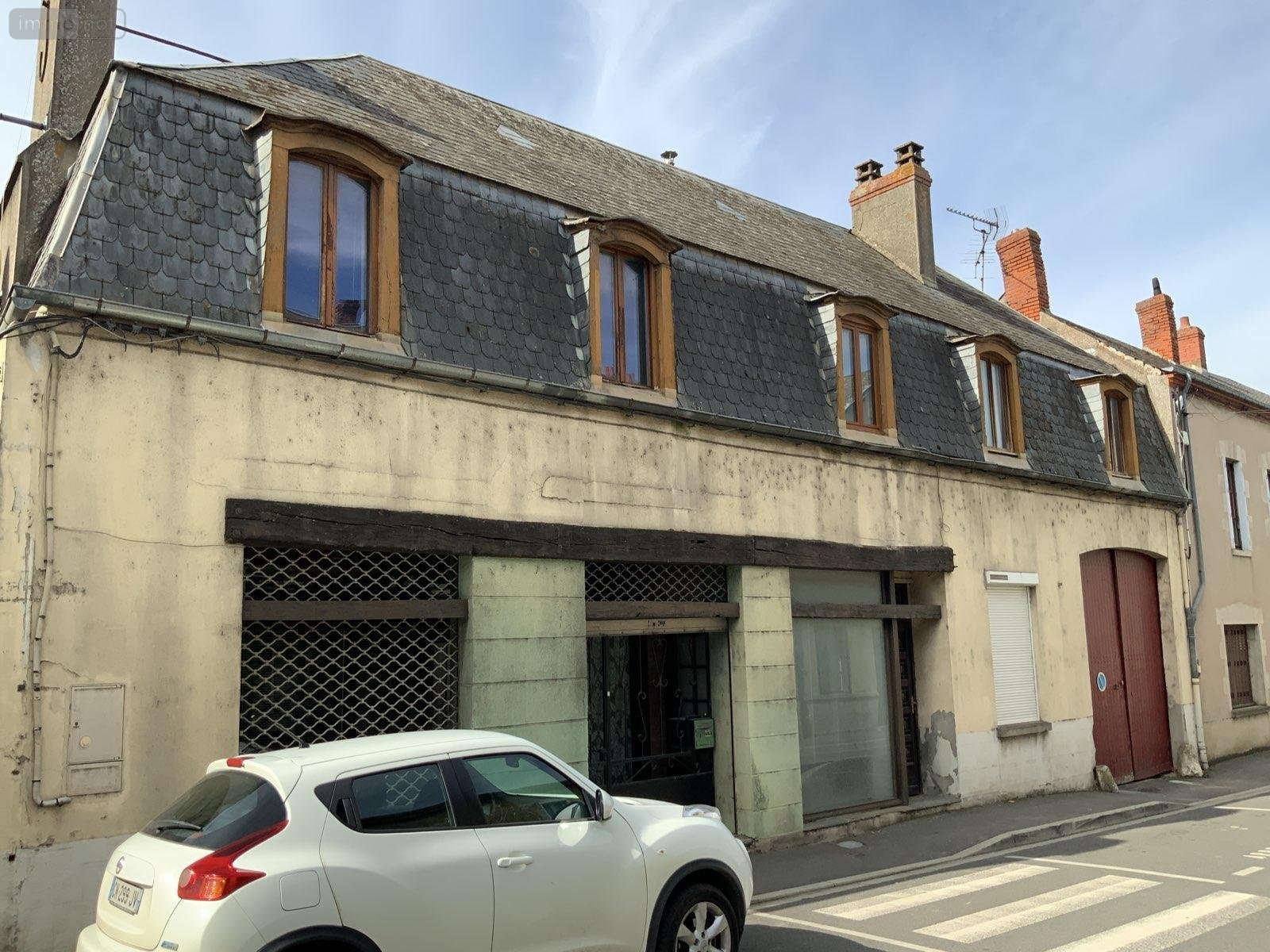Maison a vendre Bazoches-les-Gallerandes 45480 Loiret 215 m2 10 pièces 118000 euros