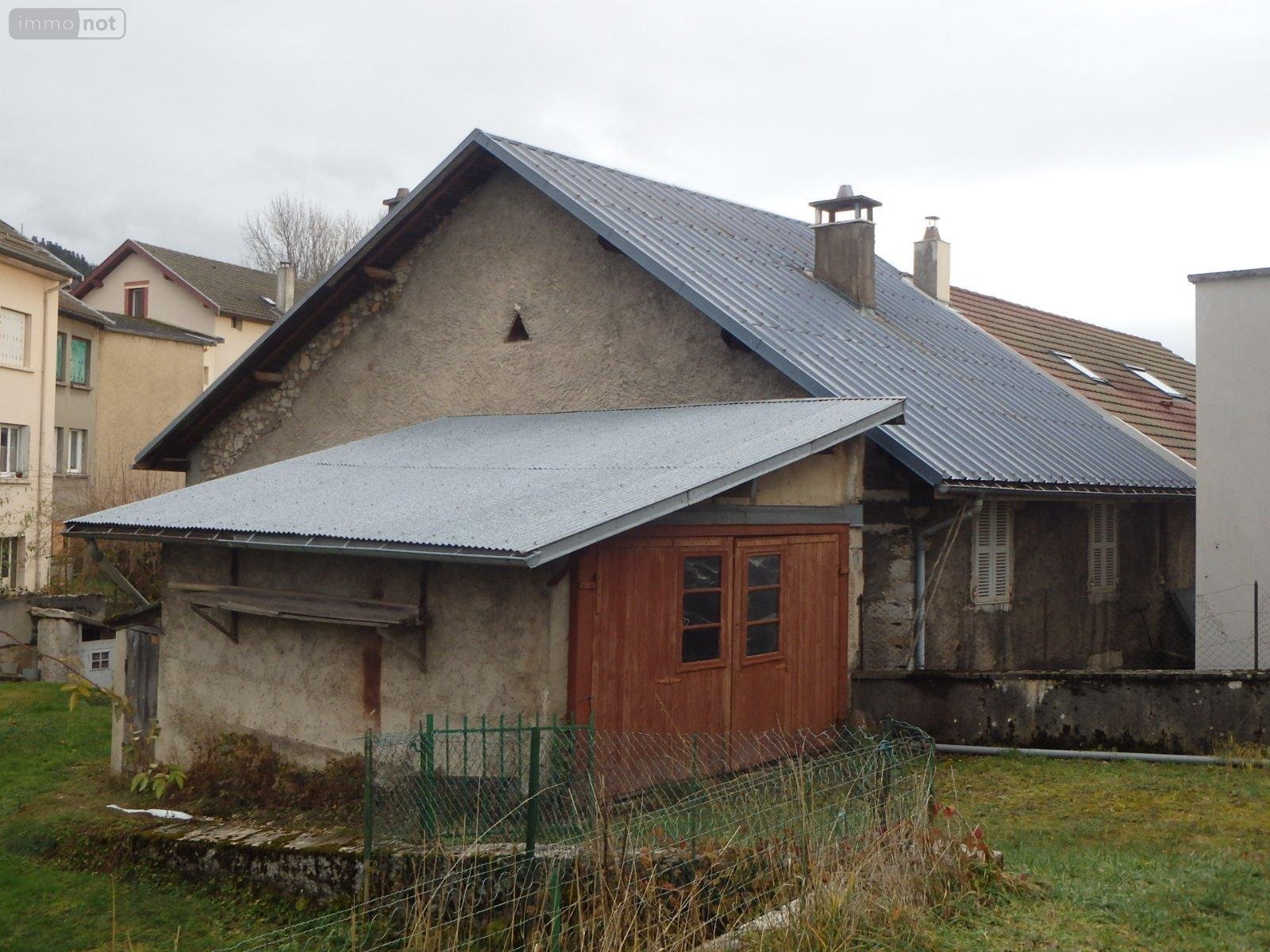 Lyandrat Immobilier Maison à Vendre à Hauteville 01