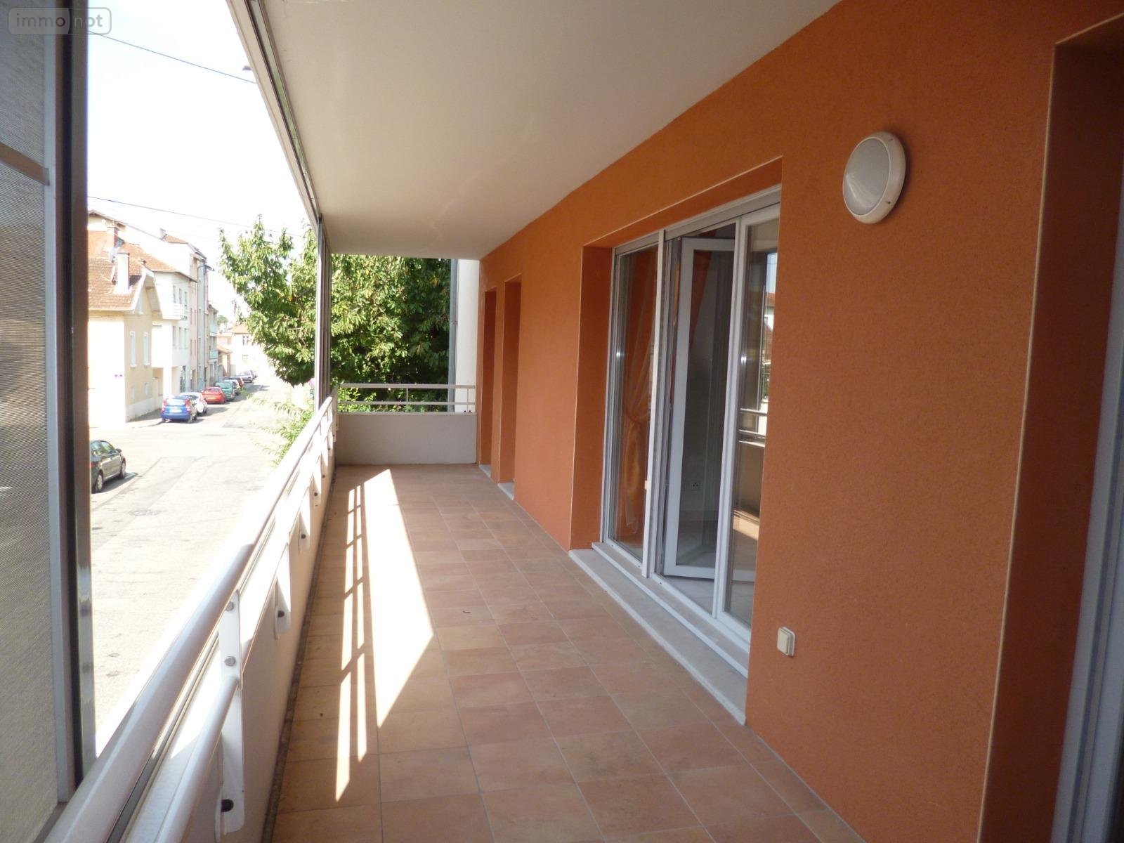 Location appartement Bourg-en-Bresse 01000 Ain 75 m2 3 pièces 830 euros