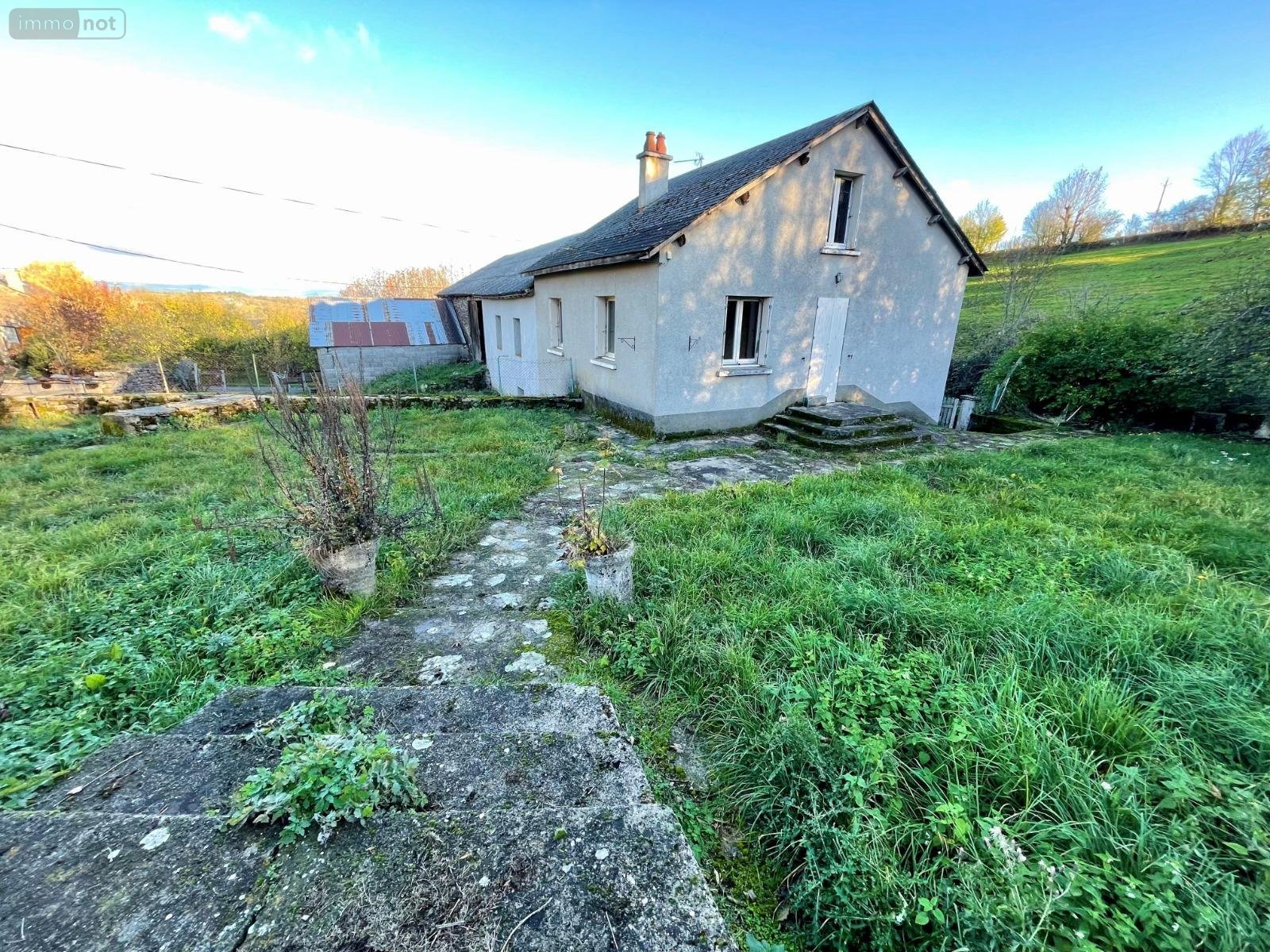 Fermette à Vendre Dans Le Cantal Notaire Maison à vendre Sériers 15100 Cantal - 7 pièces 140 m2 à 98580 euros