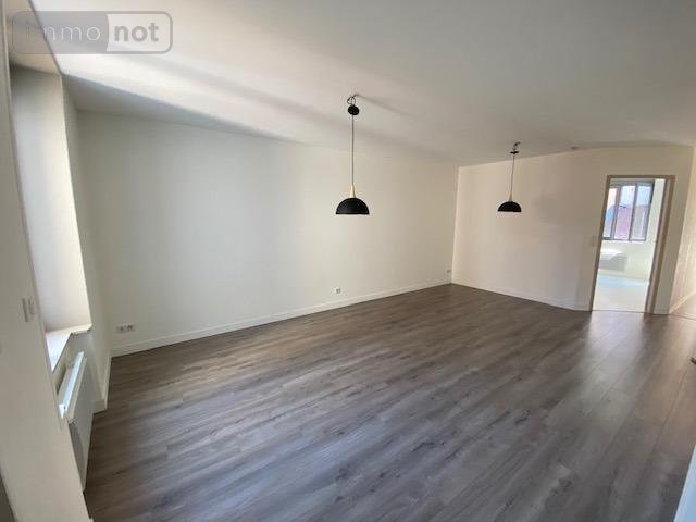 Location appartement Louhans 71500 Saône-et-Loire 53 m2 2 pièces 437 euros