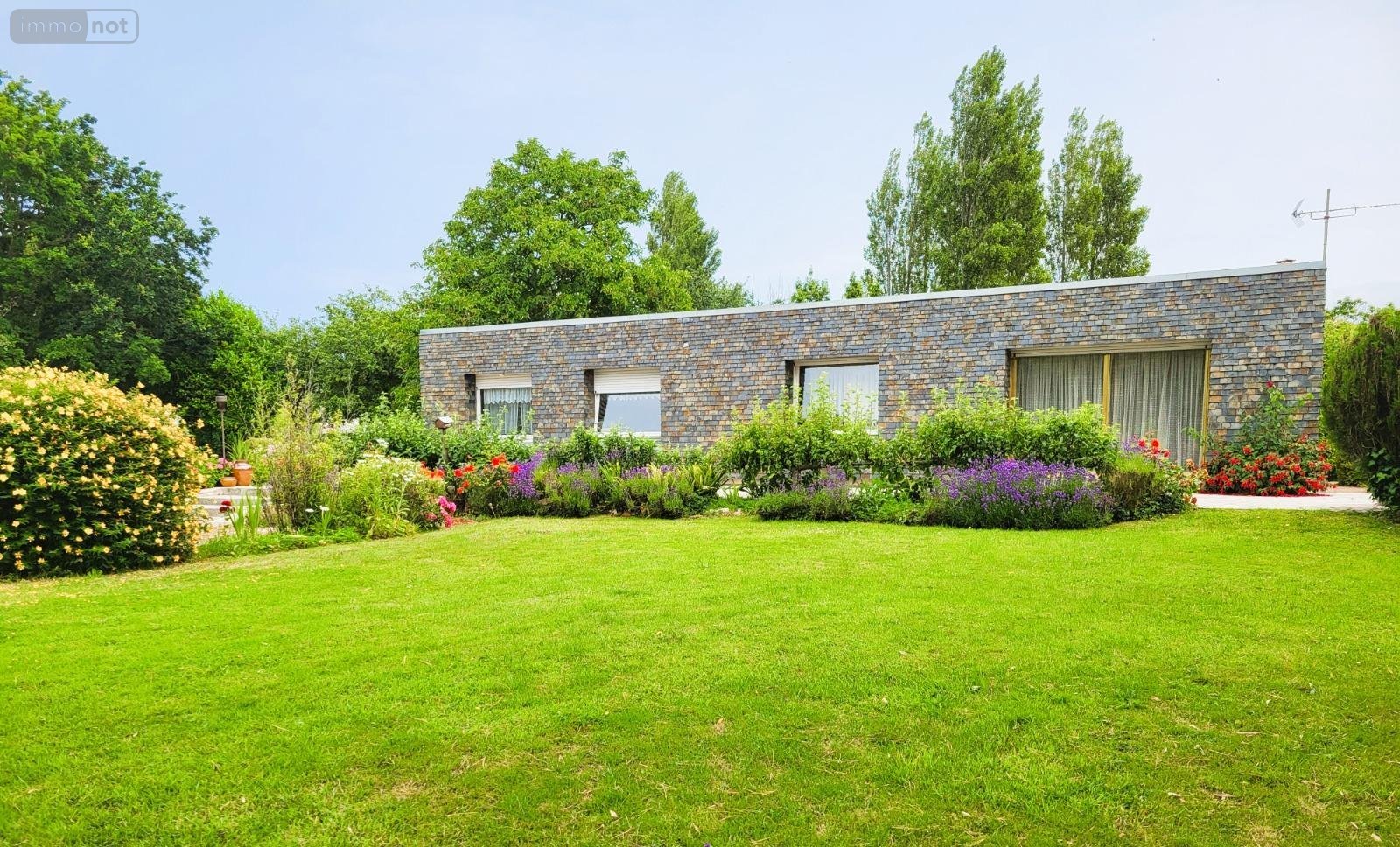 Maison a vendre Carantec 29660 Finistère 210 m2 8 pièces 395200 euros