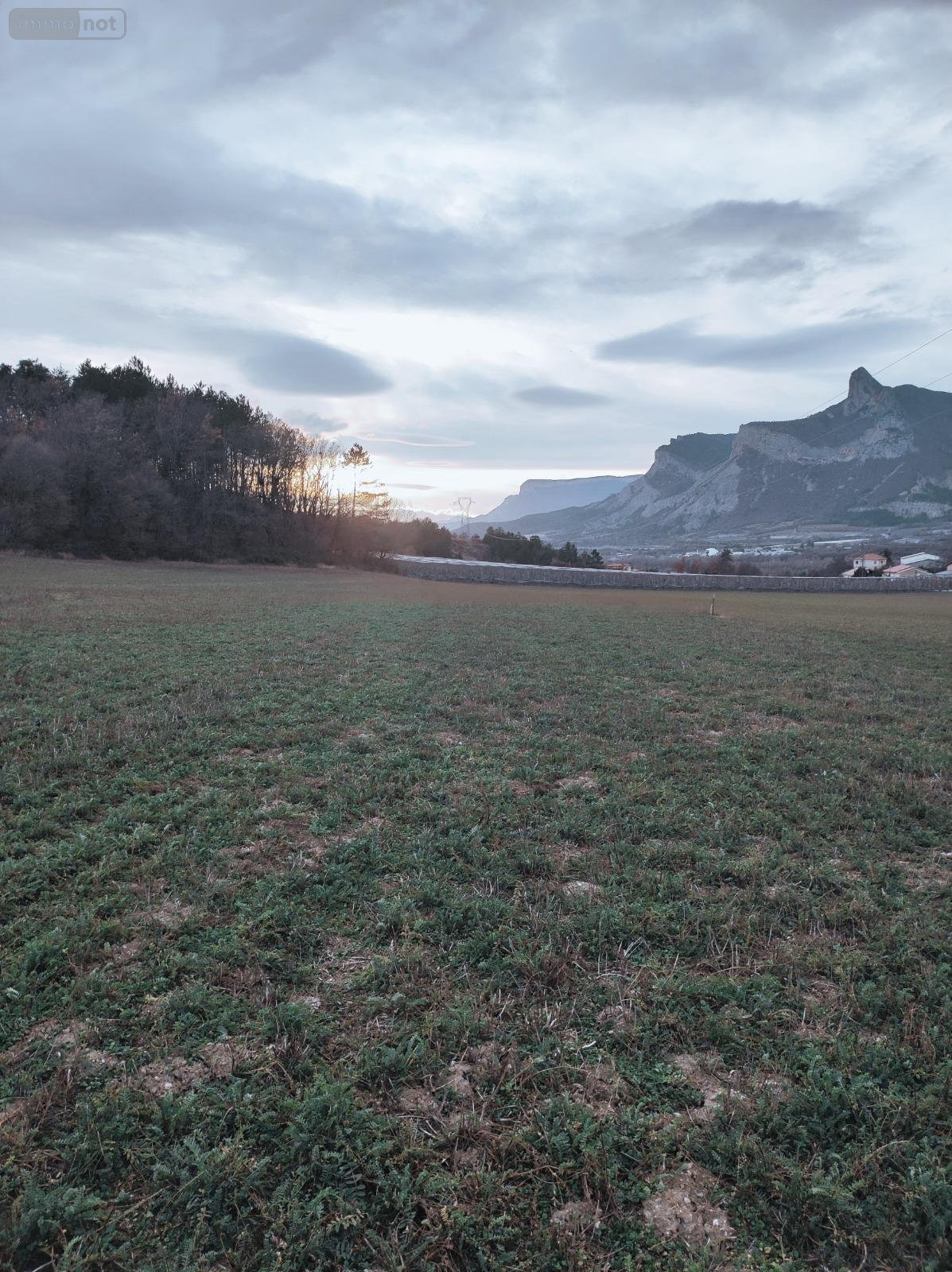 Terrain a batir a vendre Curbans 05110 Alpes-de-Haute-Provence 1645 m2  140000 euros
