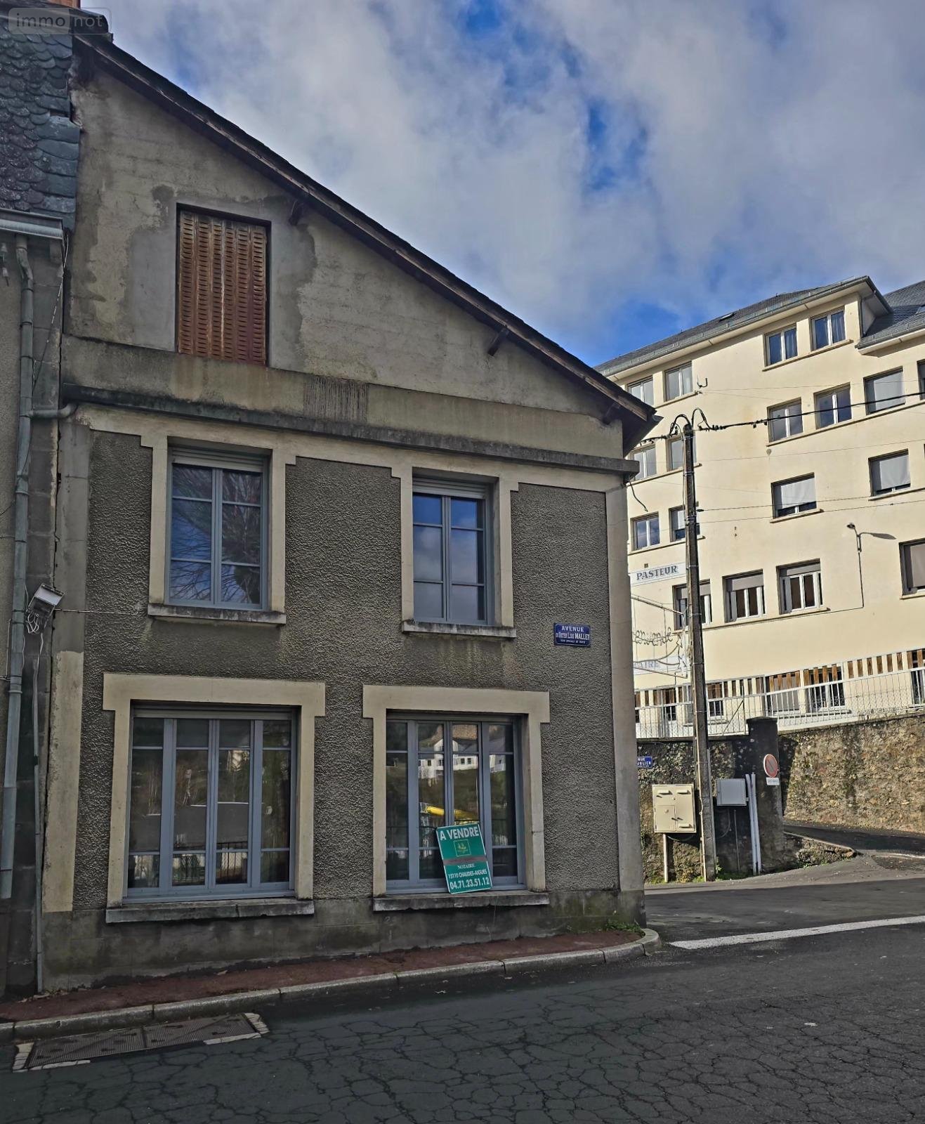 Maison a vendre Chaudes-Aigues 15110 Cantal 59 m2 4 pièces 37234 euros