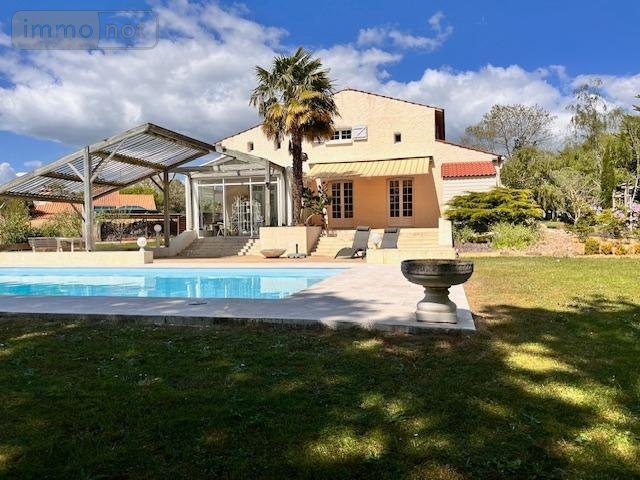 propriete a vendre Venansault 85190 Vendée 186 m2 8 pièces 499900 euros