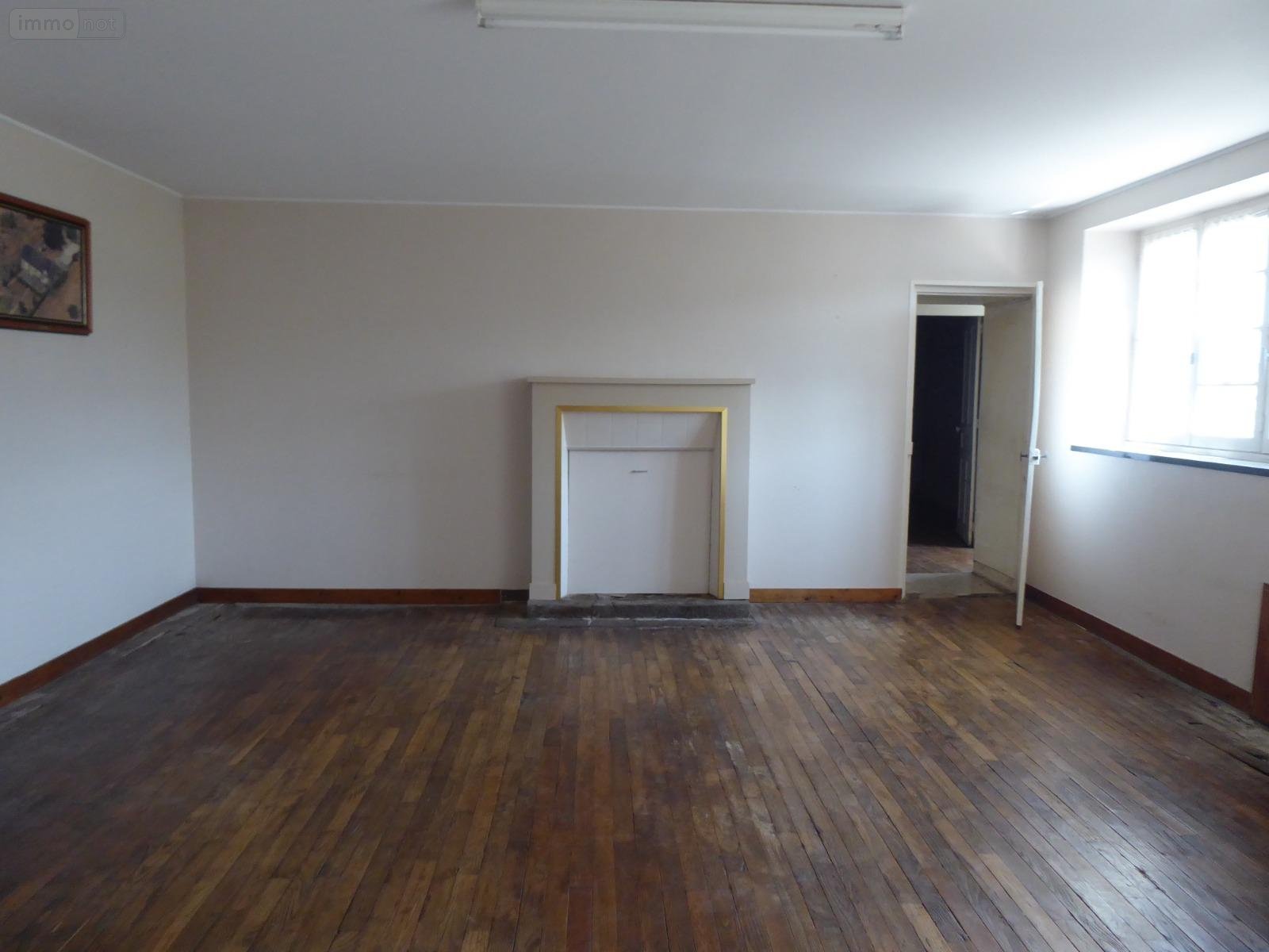 Maison a vendre Mesnil-Roc'h 35720 Ille-et-Vilaine 109 m2 4 pièces 106000 euros