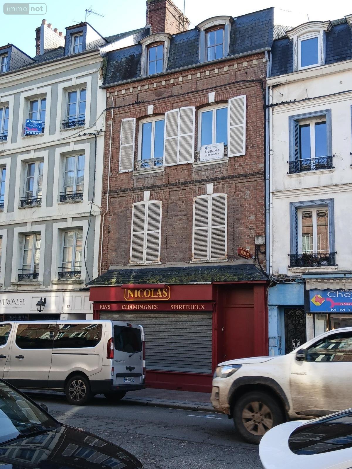 Immeuble a vendre Honfleur 14600 Calvados 176 m2  590000 euros