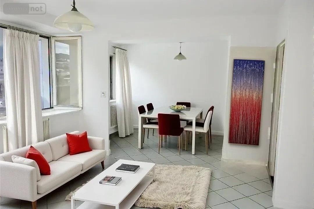 Appartement a vendre Clermont-Ferrand 63000 Puy-de-Dôme 80 m2 4 pièces 156000 euros