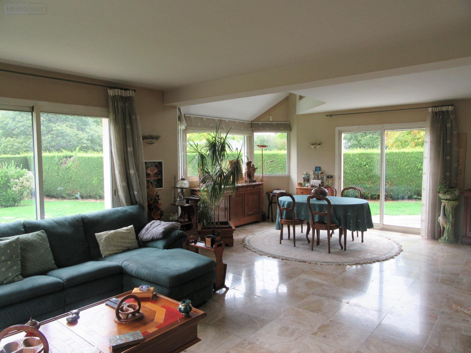 Maison a vendre Bruz 35170 Ille-et-Vilaine 170 m2 7 pièces 584000 euros