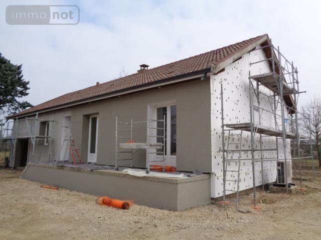 Location maison Saint-Germain-du-Plain 71370 Saône-et-Loire 88 m2 4 pièces 975 euros