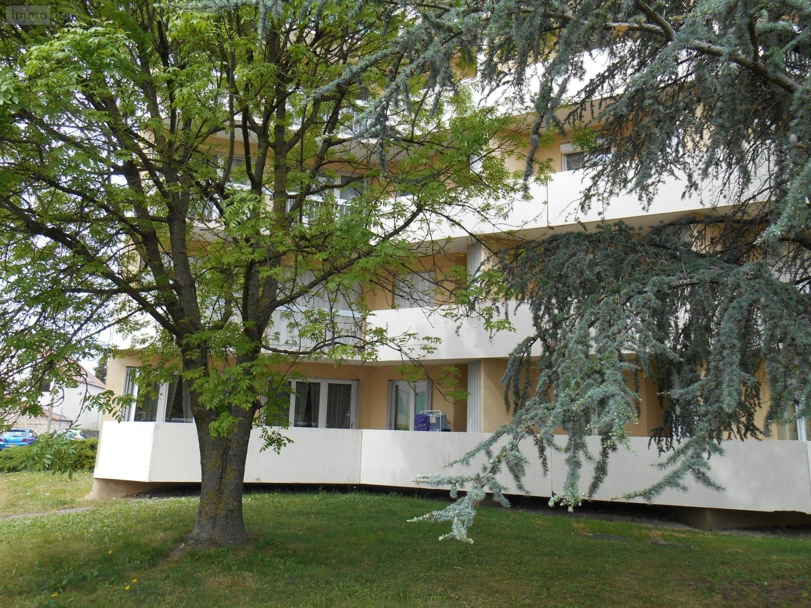 Location appartement Chalon-sur-Saône 71100 Saône-et-Loire 75 m2 3 pièces 680 euros