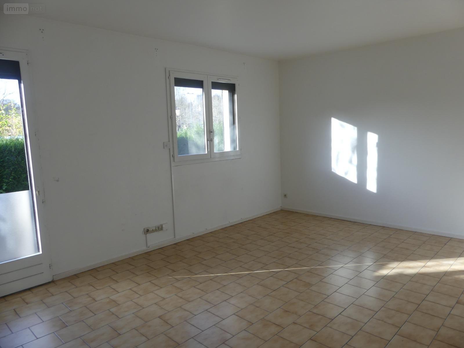 Location maison Bernay 27300 Eure 76 m2 4 pièces 800 euros
