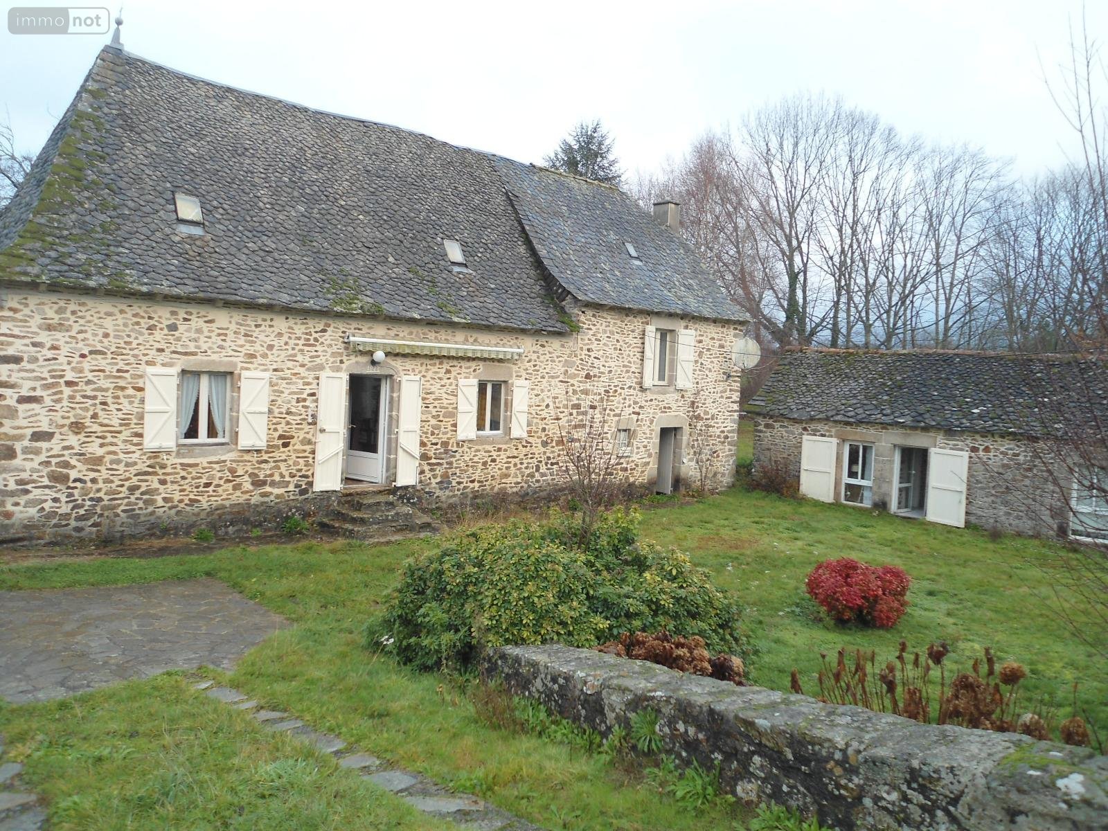Maison a vendre Argentat-sur-Dordogne 19400 Corrèze 150 m2 7 pièces 186772 euros
